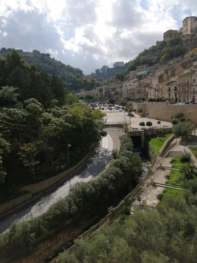 Vila Aquila Sveva Domus Ragusa Exteriér fotografie