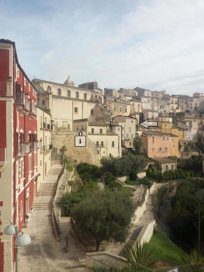 Vila Aquila Sveva Domus Ragusa Exteriér fotografie