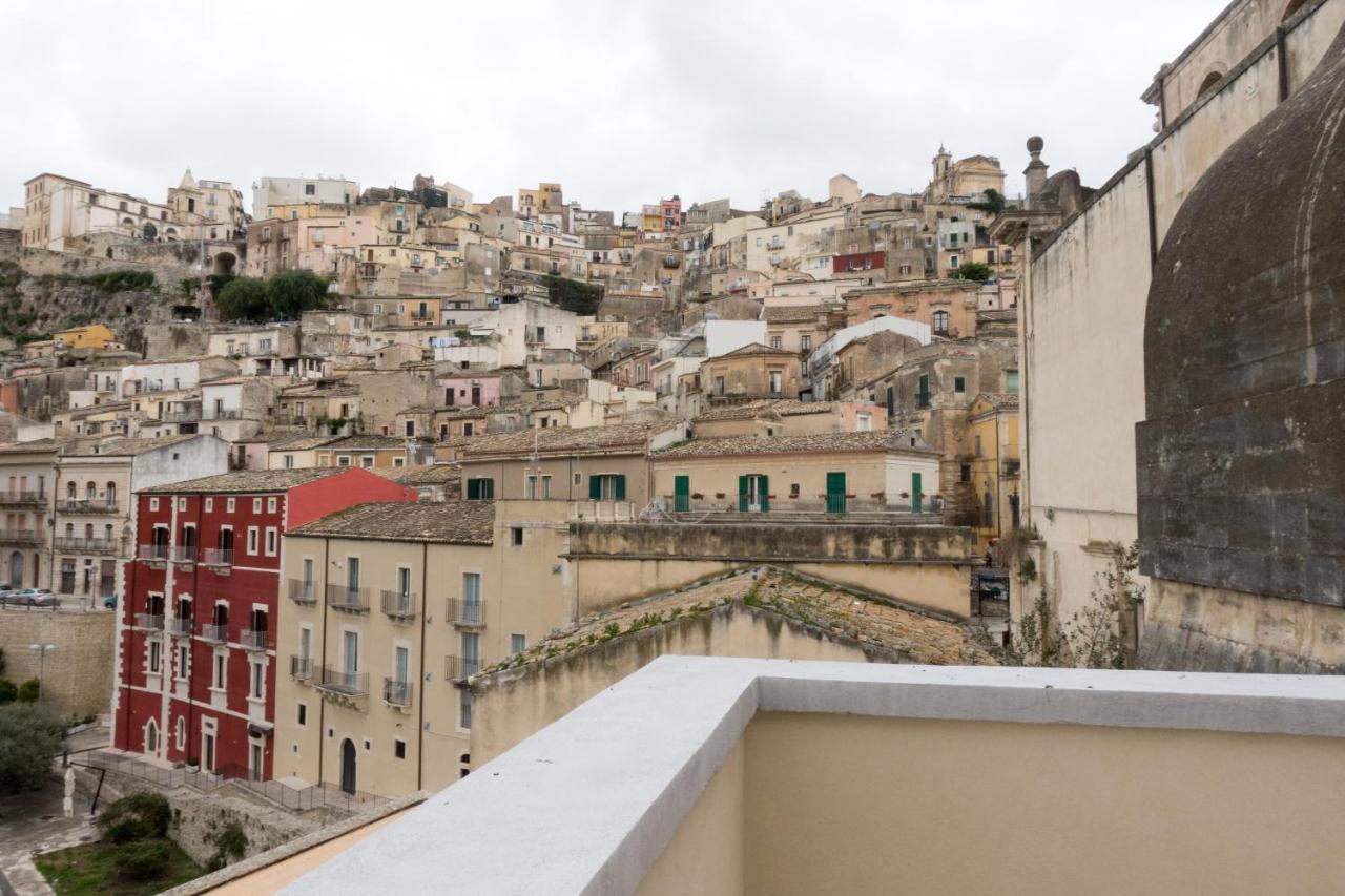 Vila Aquila Sveva Domus Ragusa Exteriér fotografie